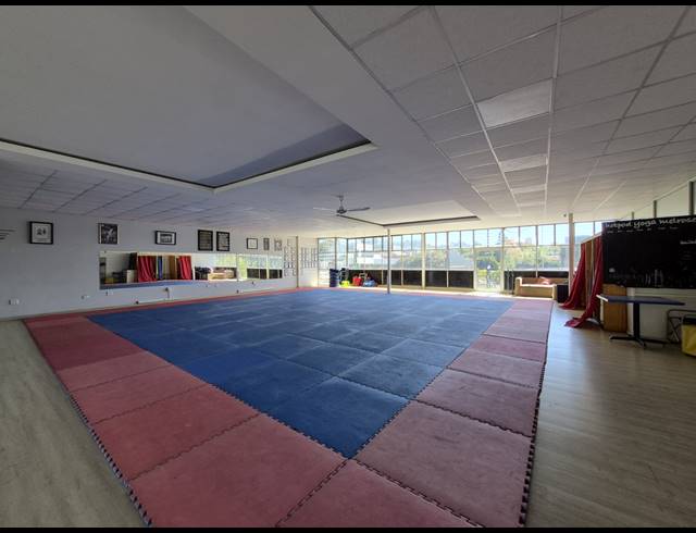 249M² OFFICE TO LET IN BIRNAM